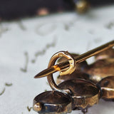 【幻の宝石】ペルピニャンガーネット フランスアンティーク ブローチ