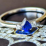 【ロイヤルブルー】天然サファイア 天然ダイヤモンド リング