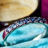 【ブラジル産】天然アレキサンドライト ハーフエタニティリング