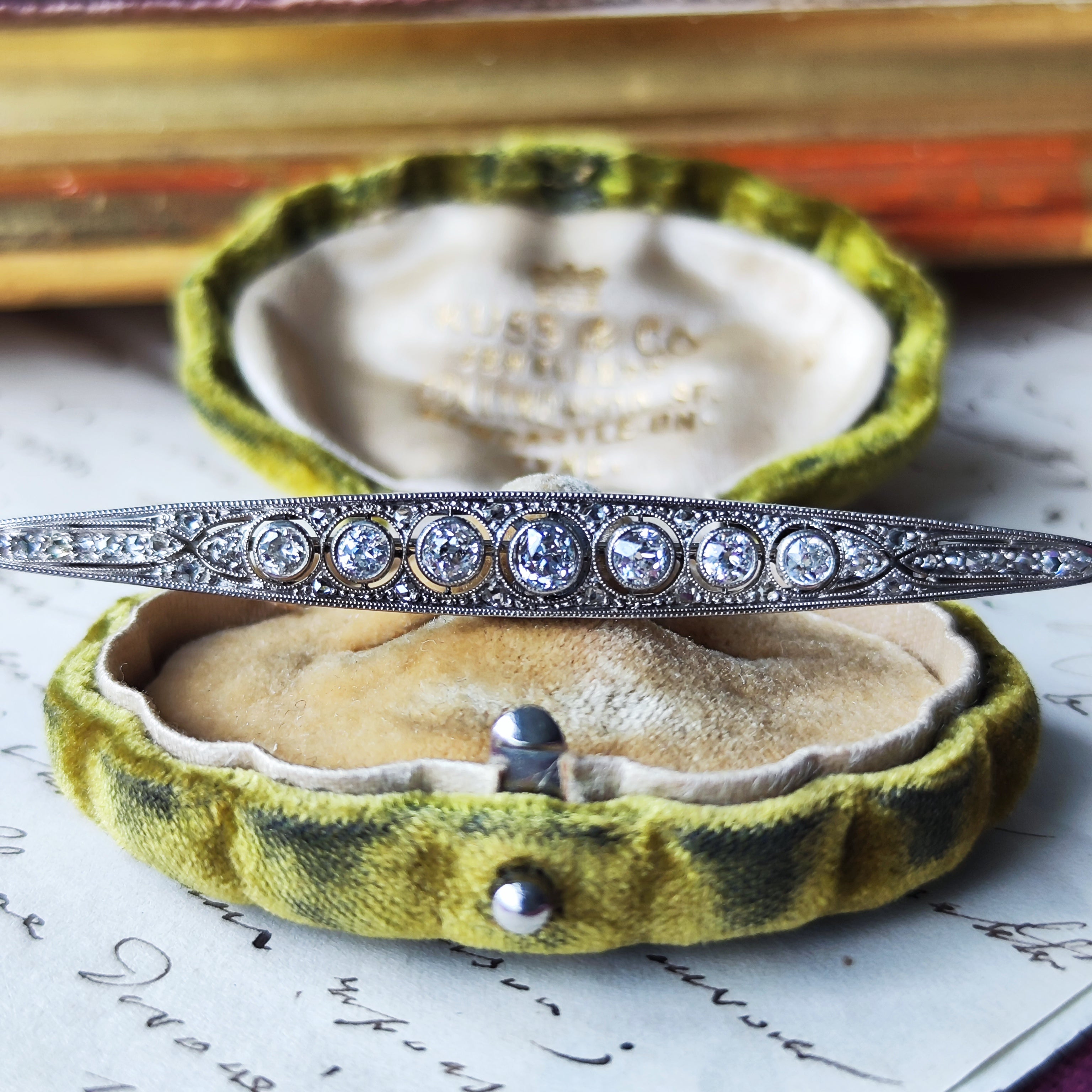 イギリス アンティーク オールドマインカット ローズカット