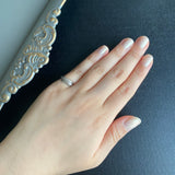 【お値下げ】ピンキーリング 葉っぱのモチーフ プラチナ