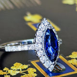【ロイヤルブルー】天然サファイア マーキスカット 天然ダイヤモンド リング