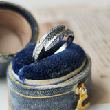 【お値下げ】ピンキーリング 葉っぱのモチーフ プラチナ