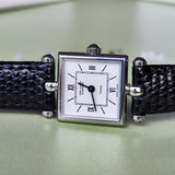 Van Cleef & Arpels ヴァンクリーフ&アーペル クラシックカレ クォーツ腕時計