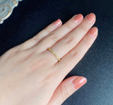 【神様の宿る石】天然イエローサファイア プクラジ ハーフエタニティリング