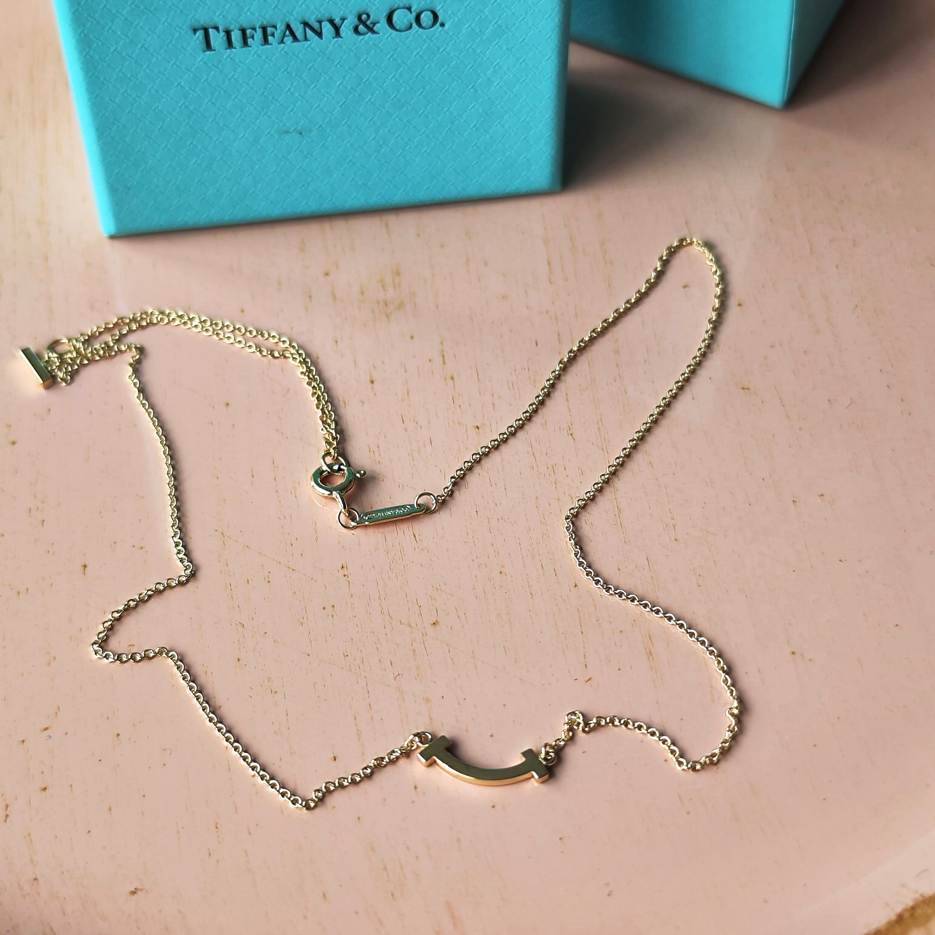 TIFFANY &Co ティファニー Tスマイル ミニ ネックレス 18金YG – Mico宝飾店