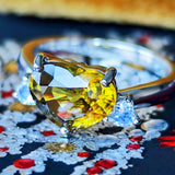 【再出品】天然スフェーン ハートシェイプ 天然ラブラドライト