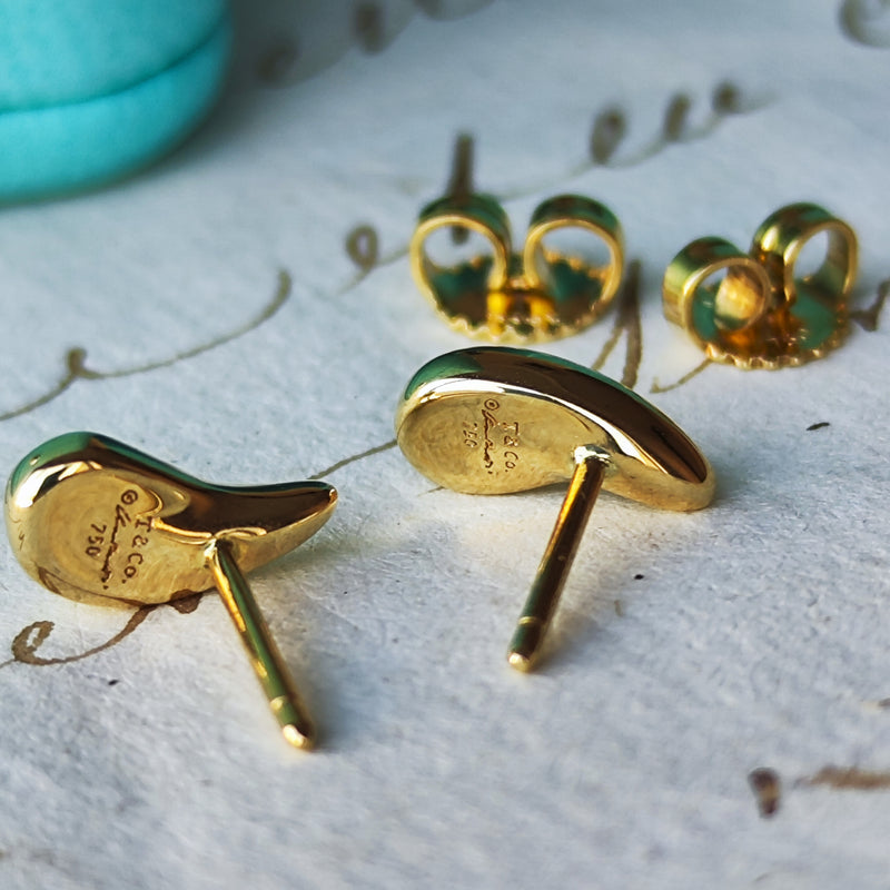 TIFFANY &Co ティファニー ティアドロップ ピアス 18金