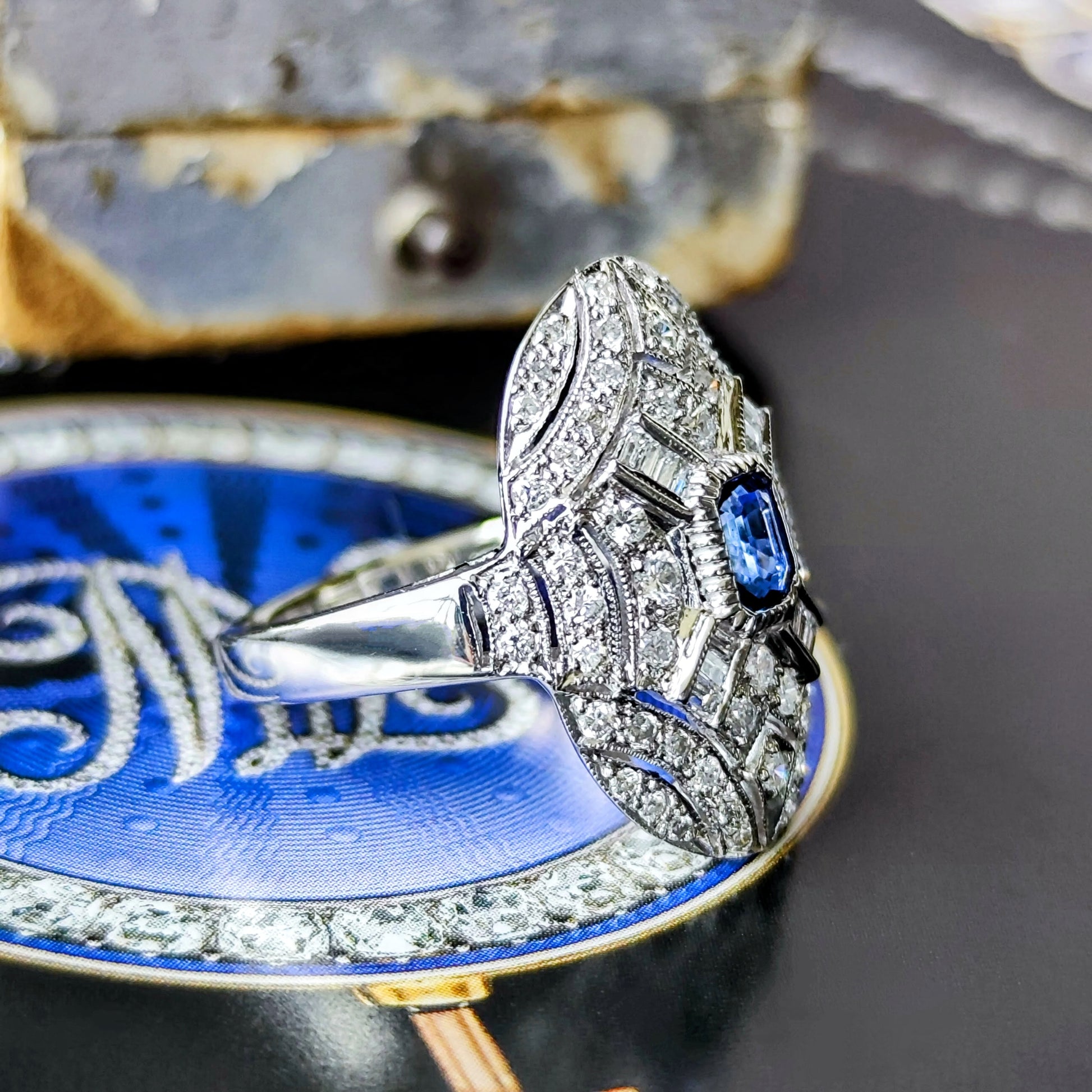 【アールデコ】天然サファイア 天然ダイヤモンド リング