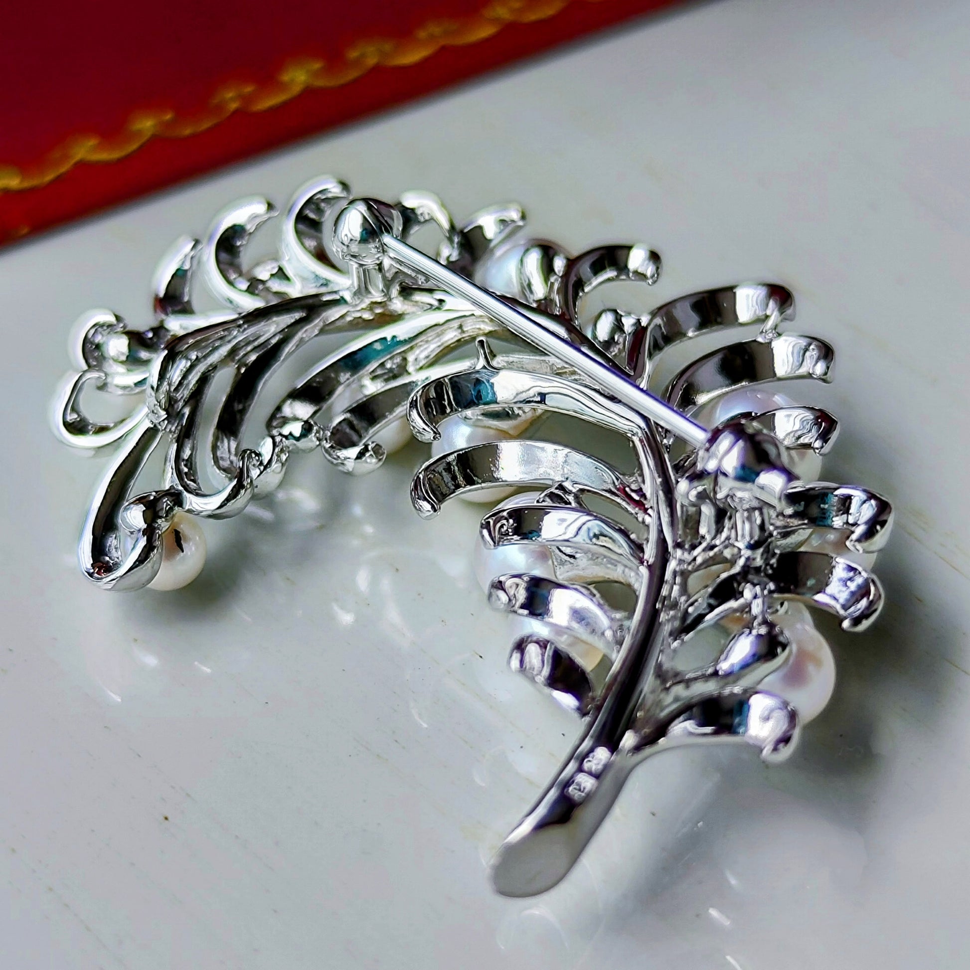 MIKIMOTO ミキモト 羽根のモチーフ ブローチ シルバー