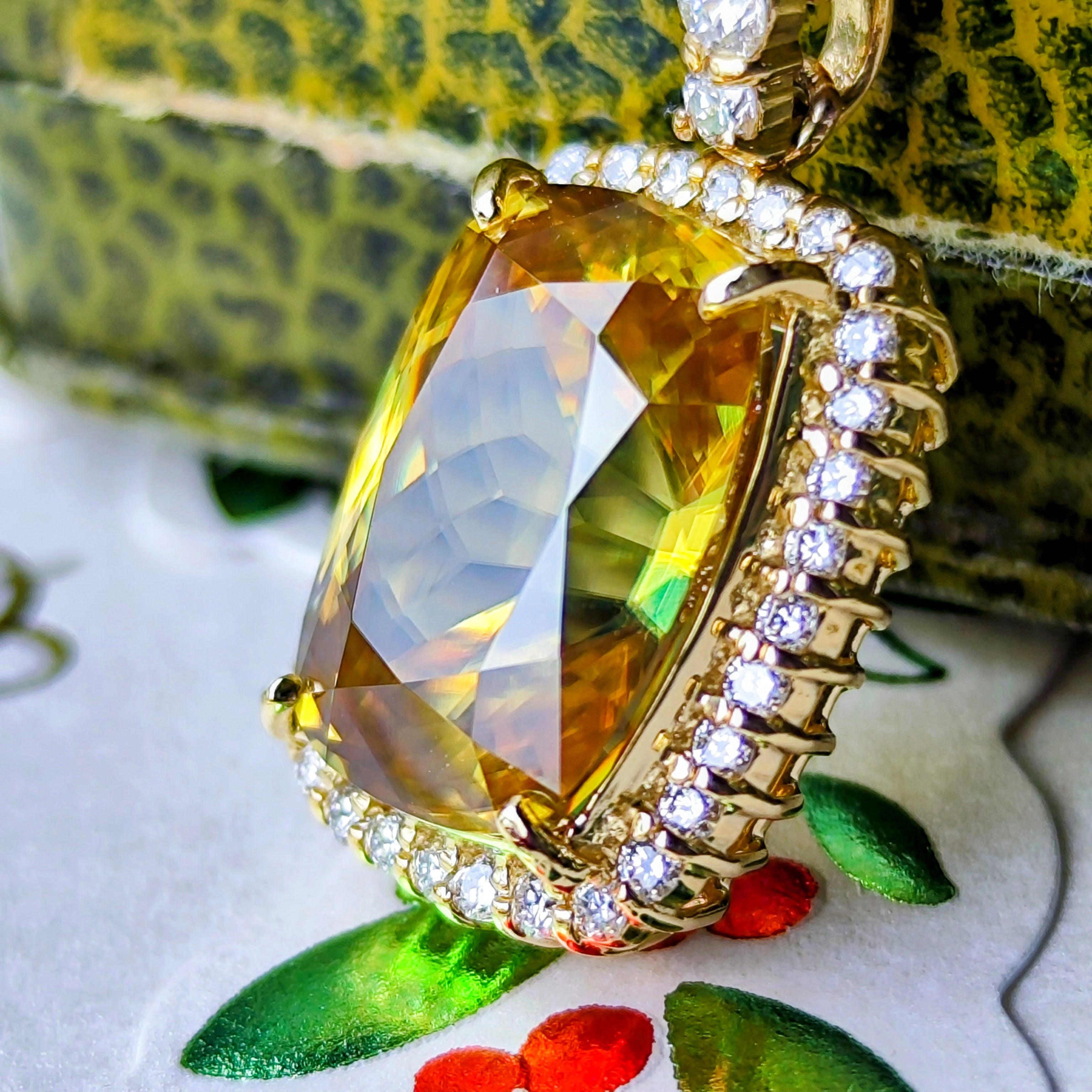 真珠　天然ダイアモンド 大粒 8.24ct】天然スフェーン 天然ダイヤモンド ネックレス – Mico宝飾店