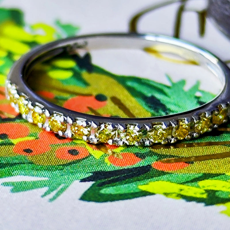 天然イエローダイヤモンド ハーフエタニティリング