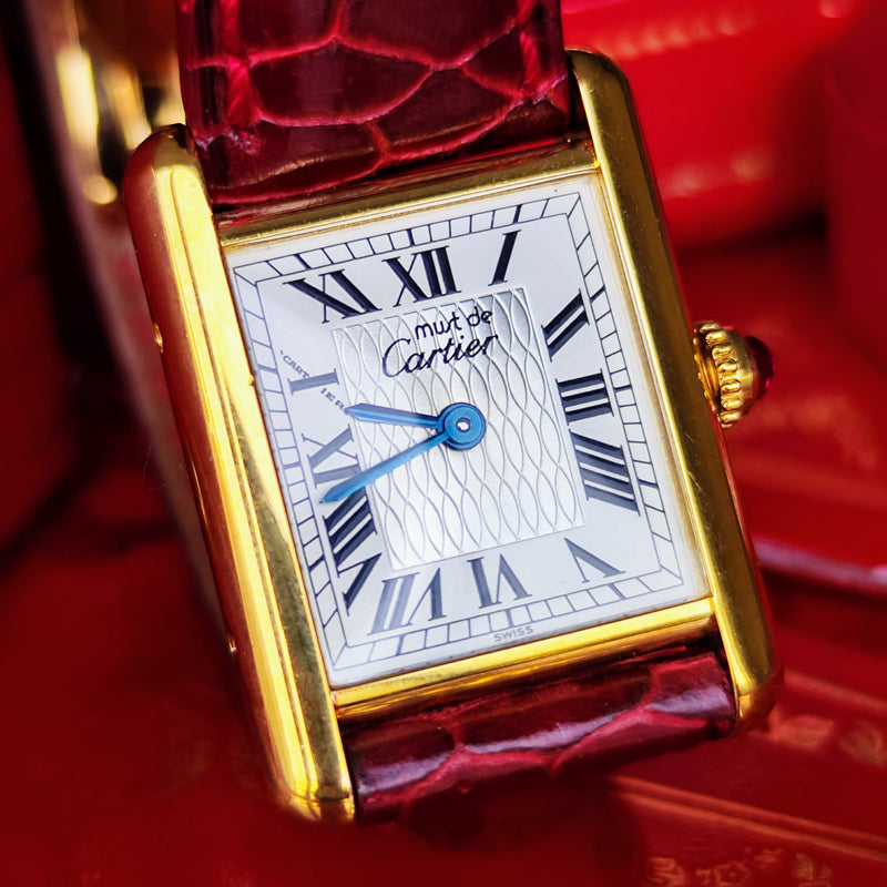 【Cartier 150周年 1847本限定モデル】
カルティエ マストタンク クォーツ腕時計