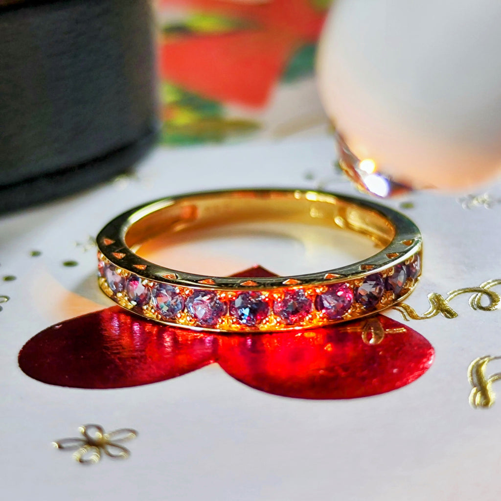 天然アレキサンドライト 0.65ct ハーフエタニティリング 18金YG ②