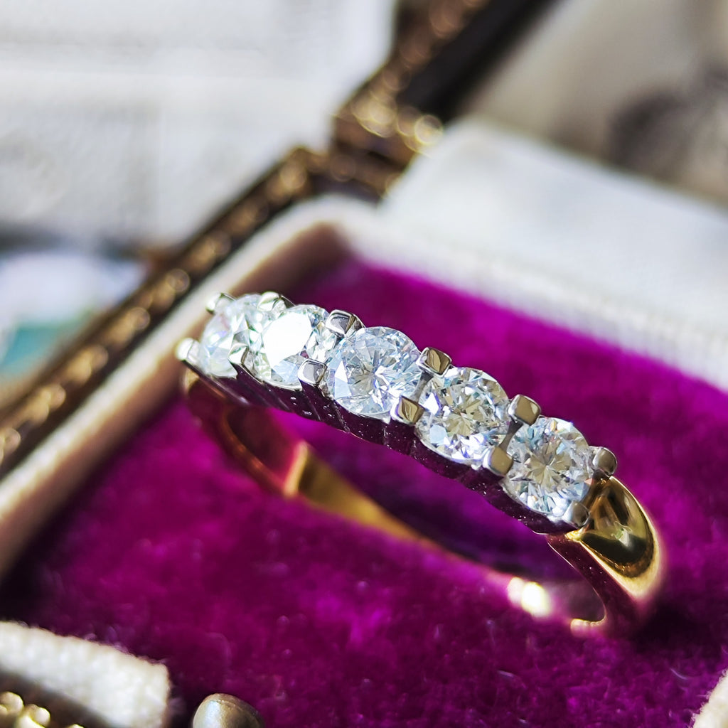 天然ダイヤモンド 1.0ct 一文字リング