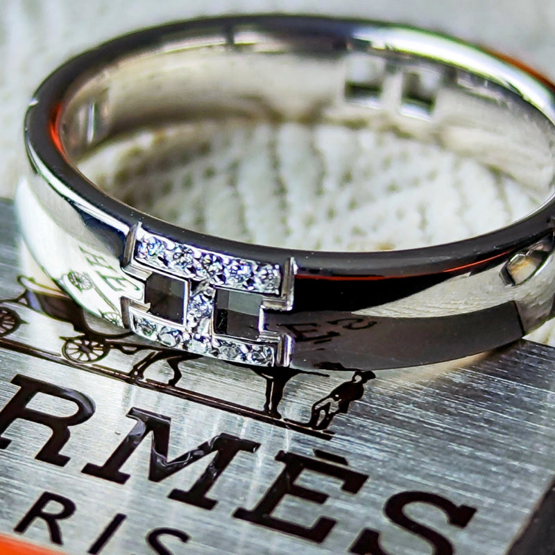 HERMES エルメス ヘラクレス ダイヤモンド 18金WG 6号