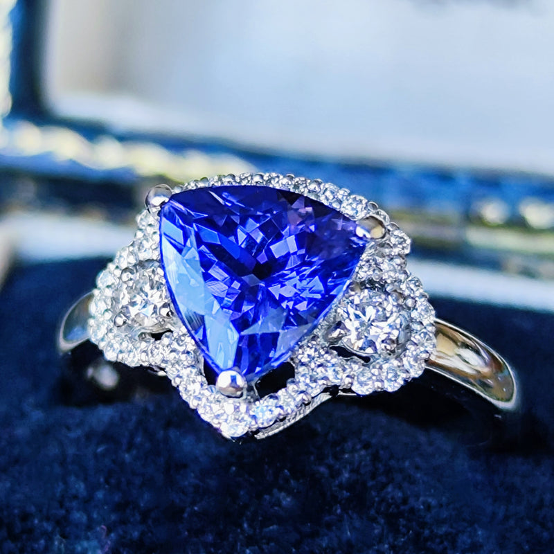 天然タンザナイト 1.91ct 天然ダイヤモンド リング