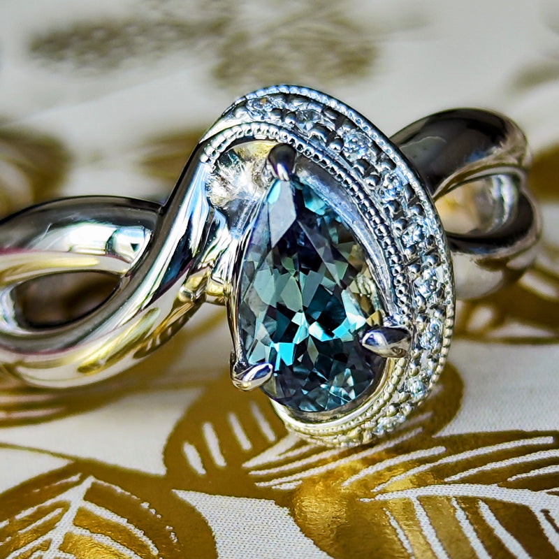 大粒 0.82ct】天然アレキサンドライト 天然ダイヤモンド リング