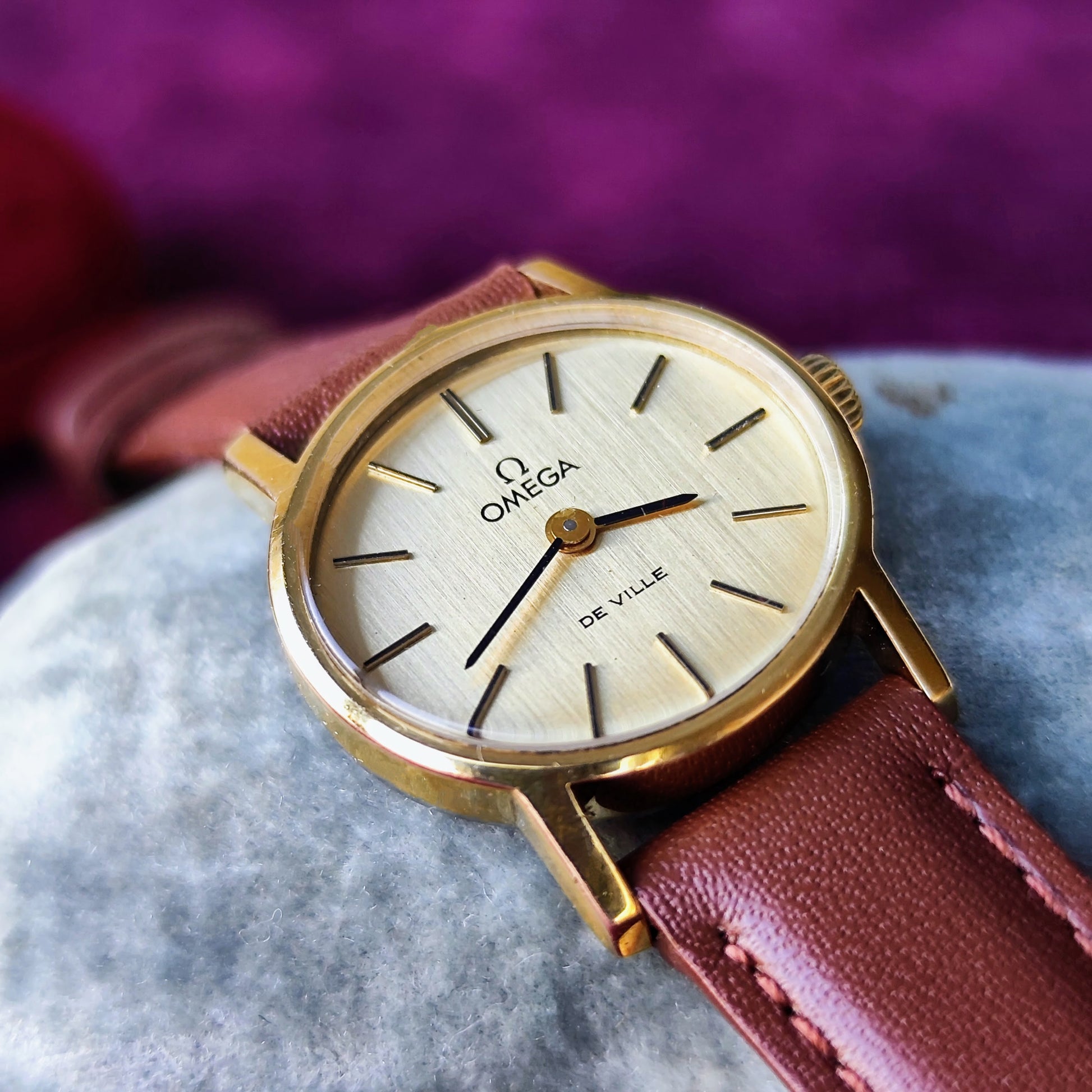 【お値下げ】OH済み OMEGA オメガ DE VILLE 
デビル 手巻き腕時計