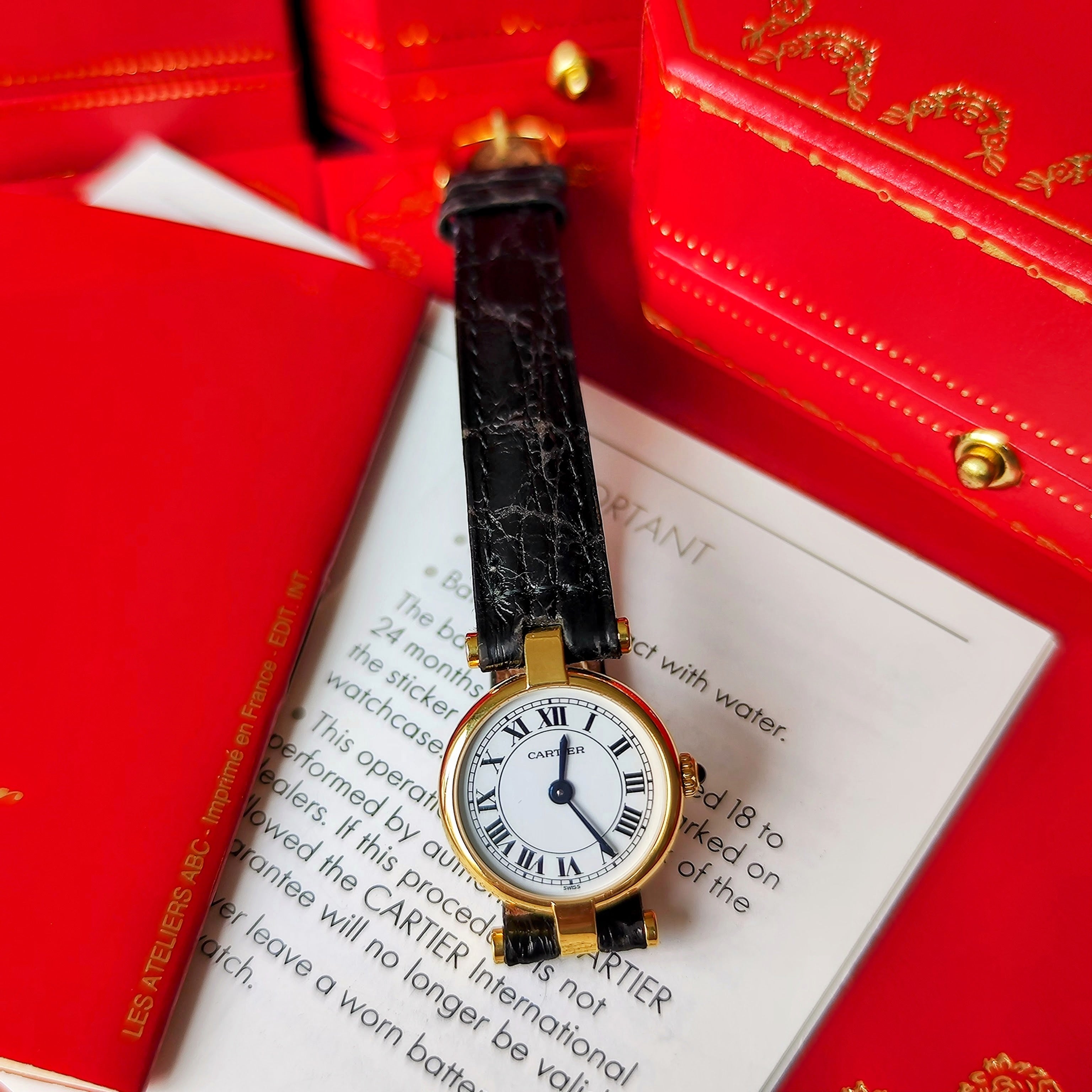 Cartier カルティエ ミニVLCヴァンドーム 18金無垢 腕時計 – Mico宝飾店