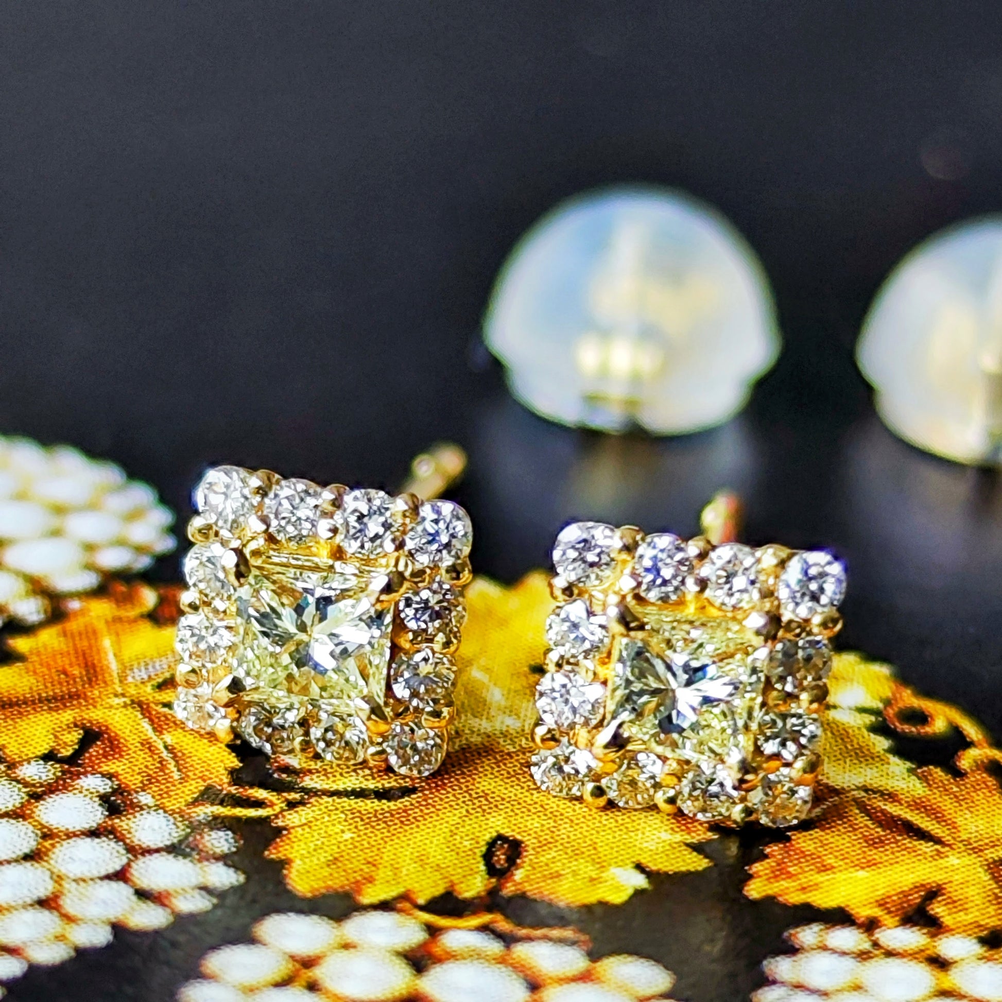 天然ダイヤモンド プリンセスカット 18金ピアス