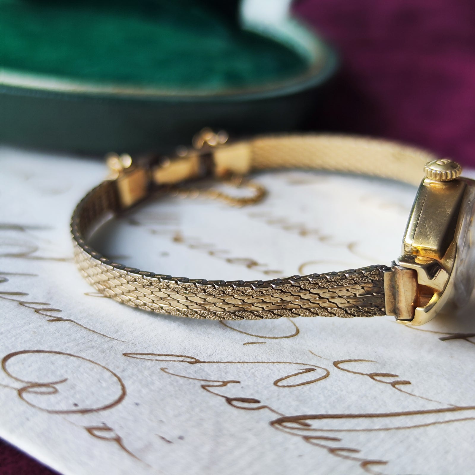 OH済み】BULOVA ブローバ アンティーク 手巻き 腕時計 – Mico宝飾店