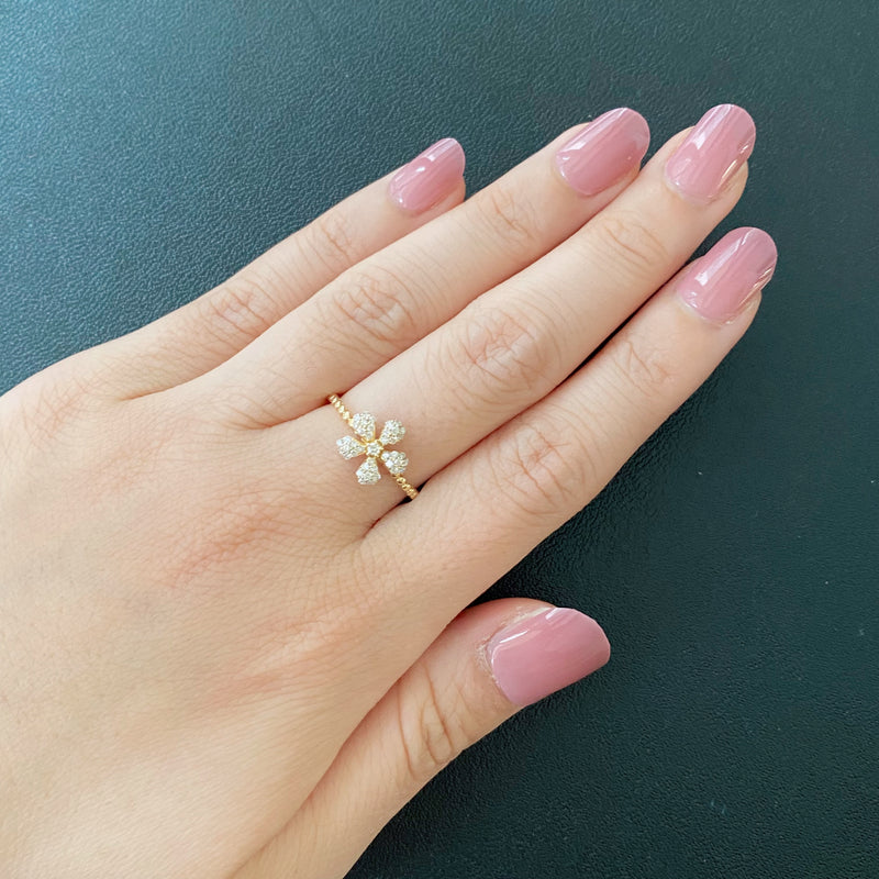 天然ダイヤモンド フラワーモチーフ パヴェ 18金リング