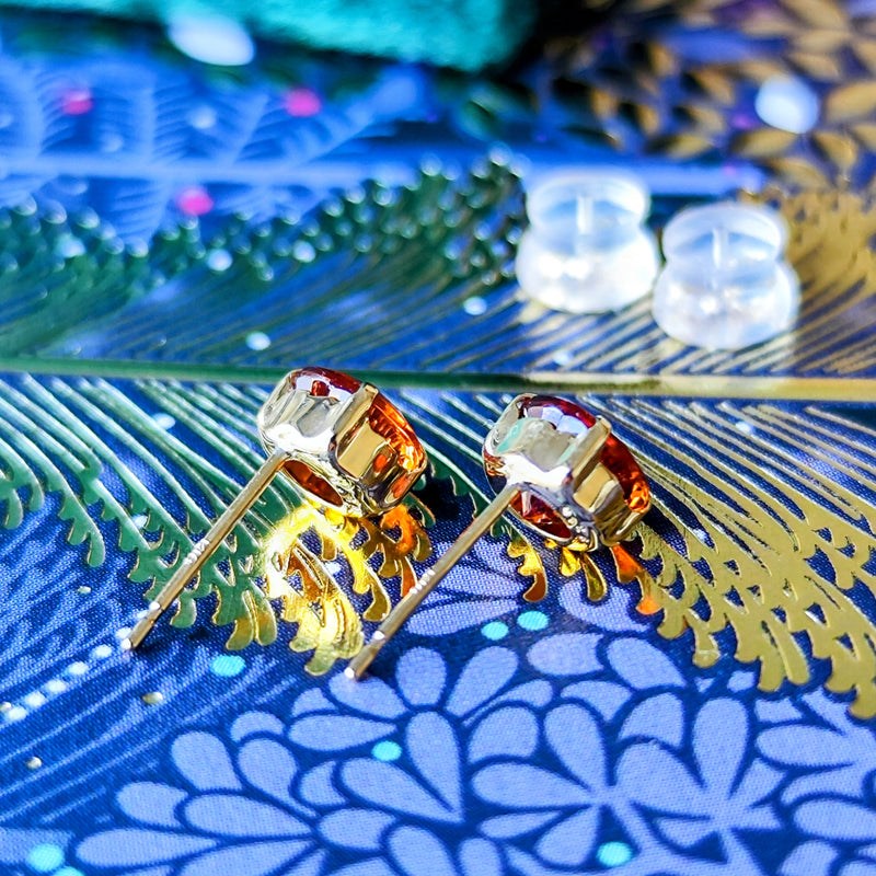 天然スぺサルティンガーネット 18金ピアス