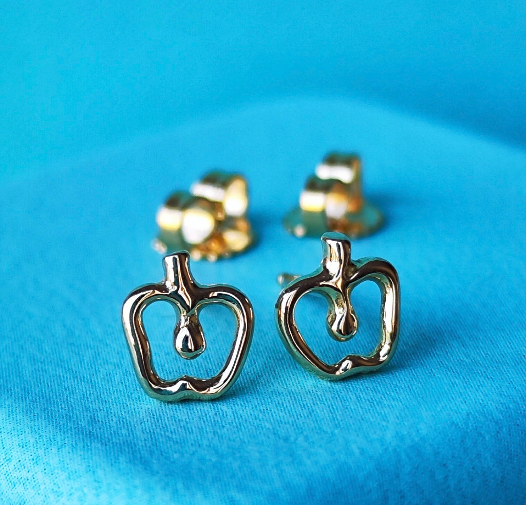 TIFFANY &Co ティファニー アップル ピアス 18金YG