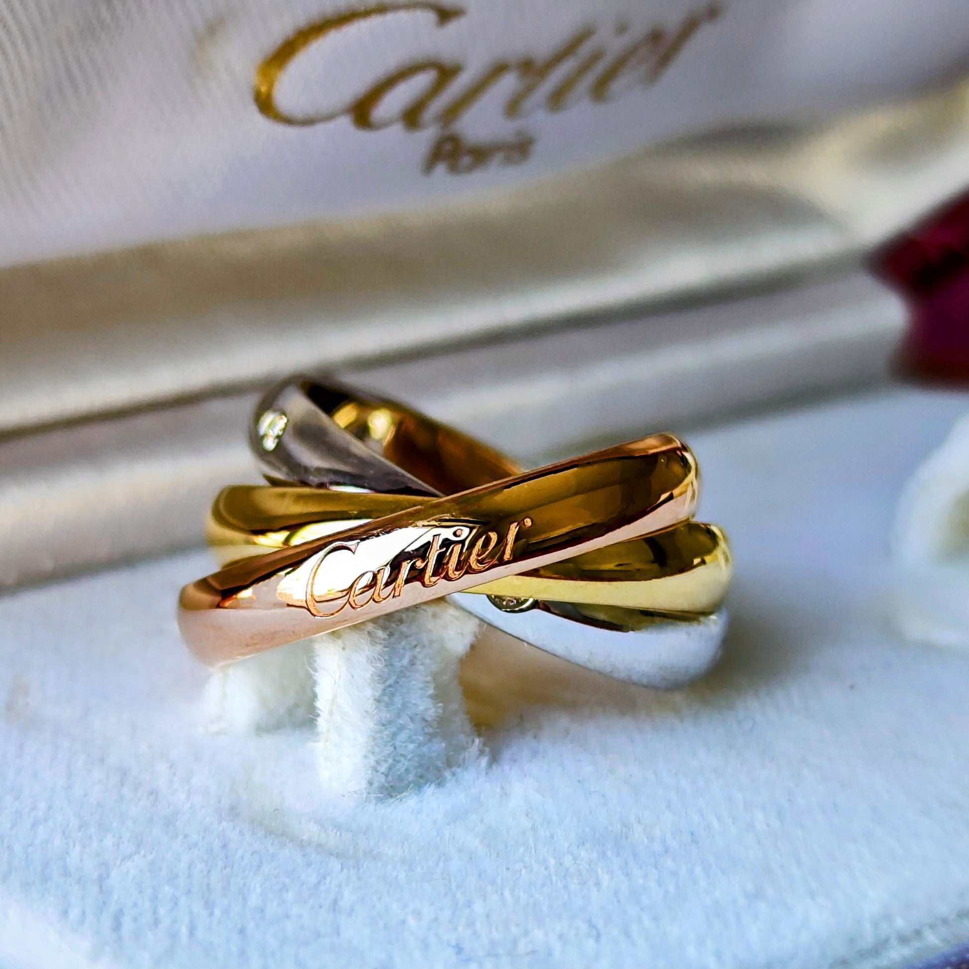 Cartier カルティエ トリニティクラシック ダイヤモンド 51