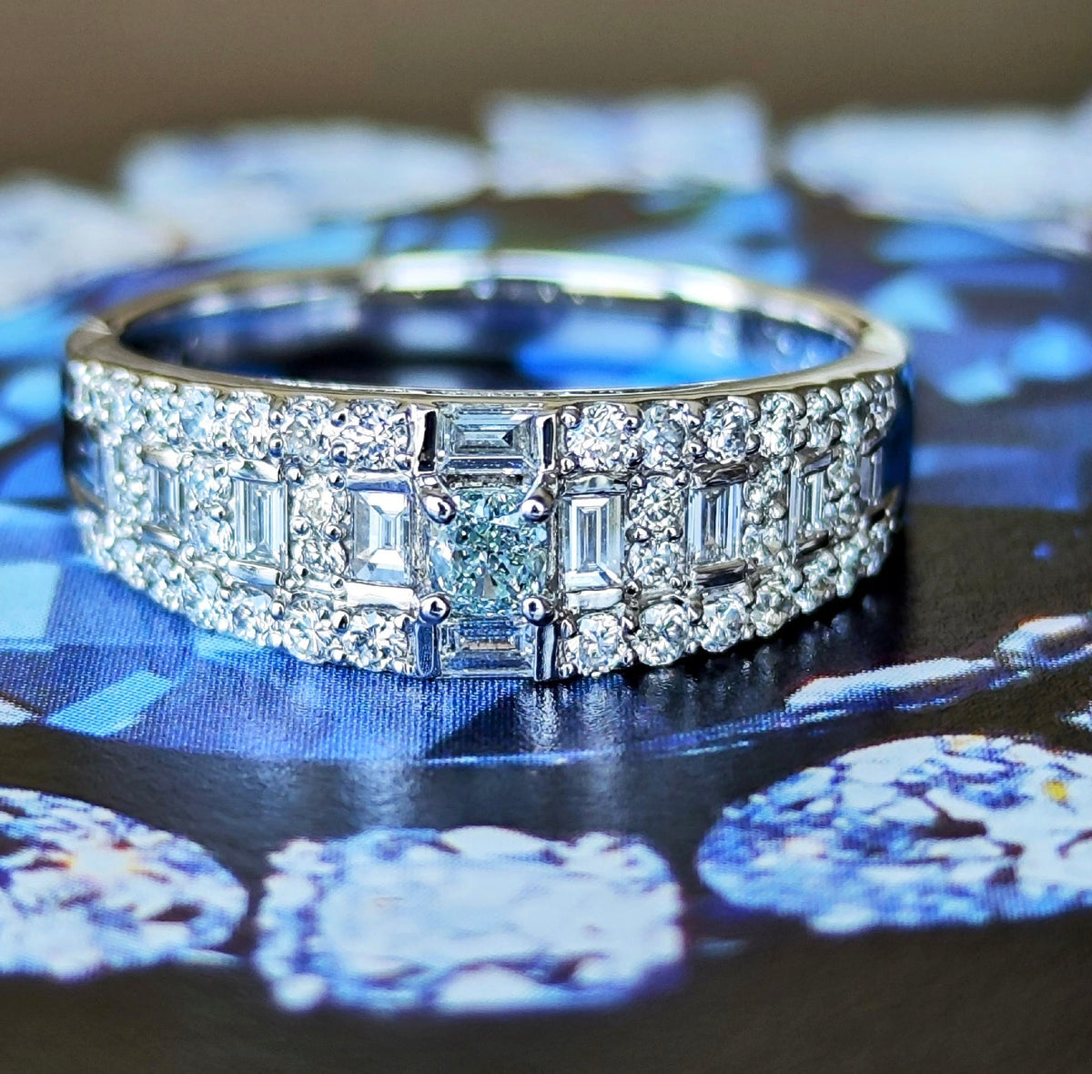【ブルーダイヤ】FANCY GREEN BLUE SI2 0.115ct プラチナリング