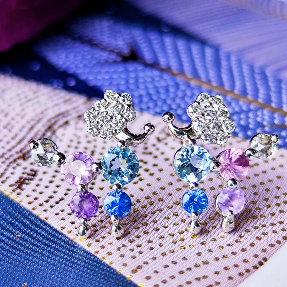 【プードルのピアス】カラフルな宝石たち プラチナピアス