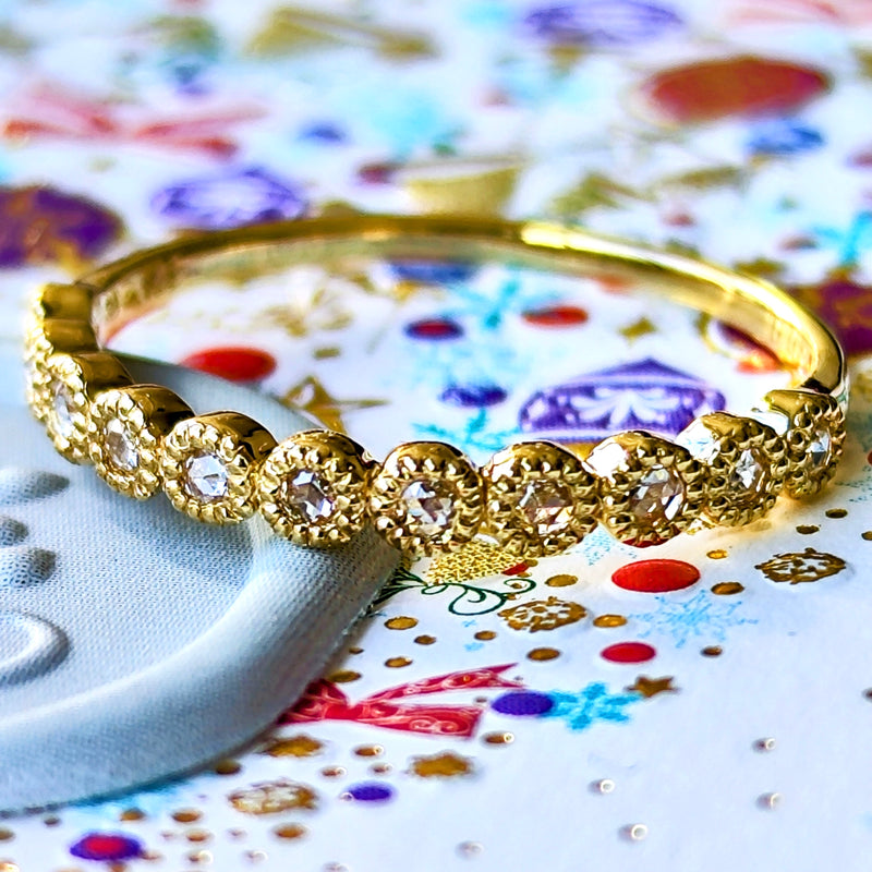 【ローズカット】天然ダイヤモンド ハーフエタニティリング 18金