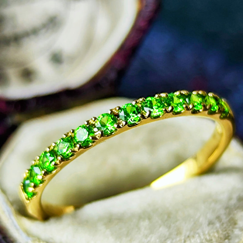 天然デマントイドガーネット ハーフエタニティリング 18金