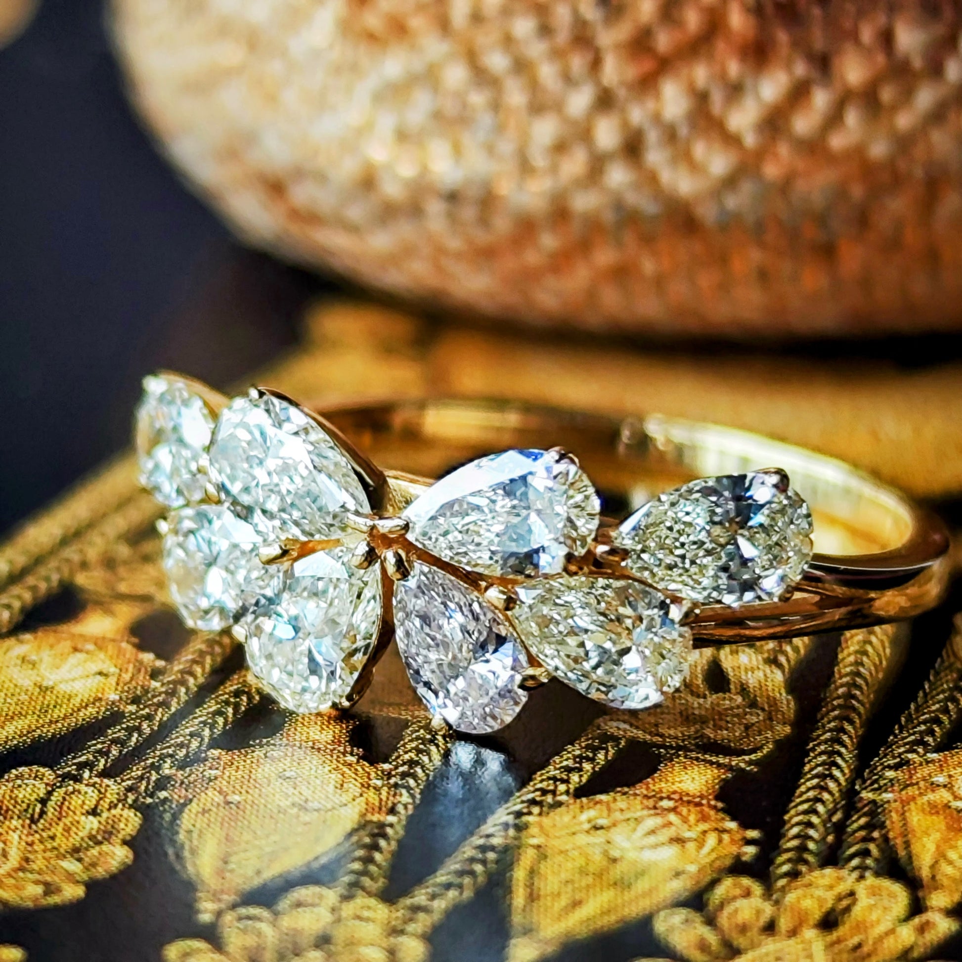 天然ダイヤモンド 1.30ct ペアシェイプ 18金リング