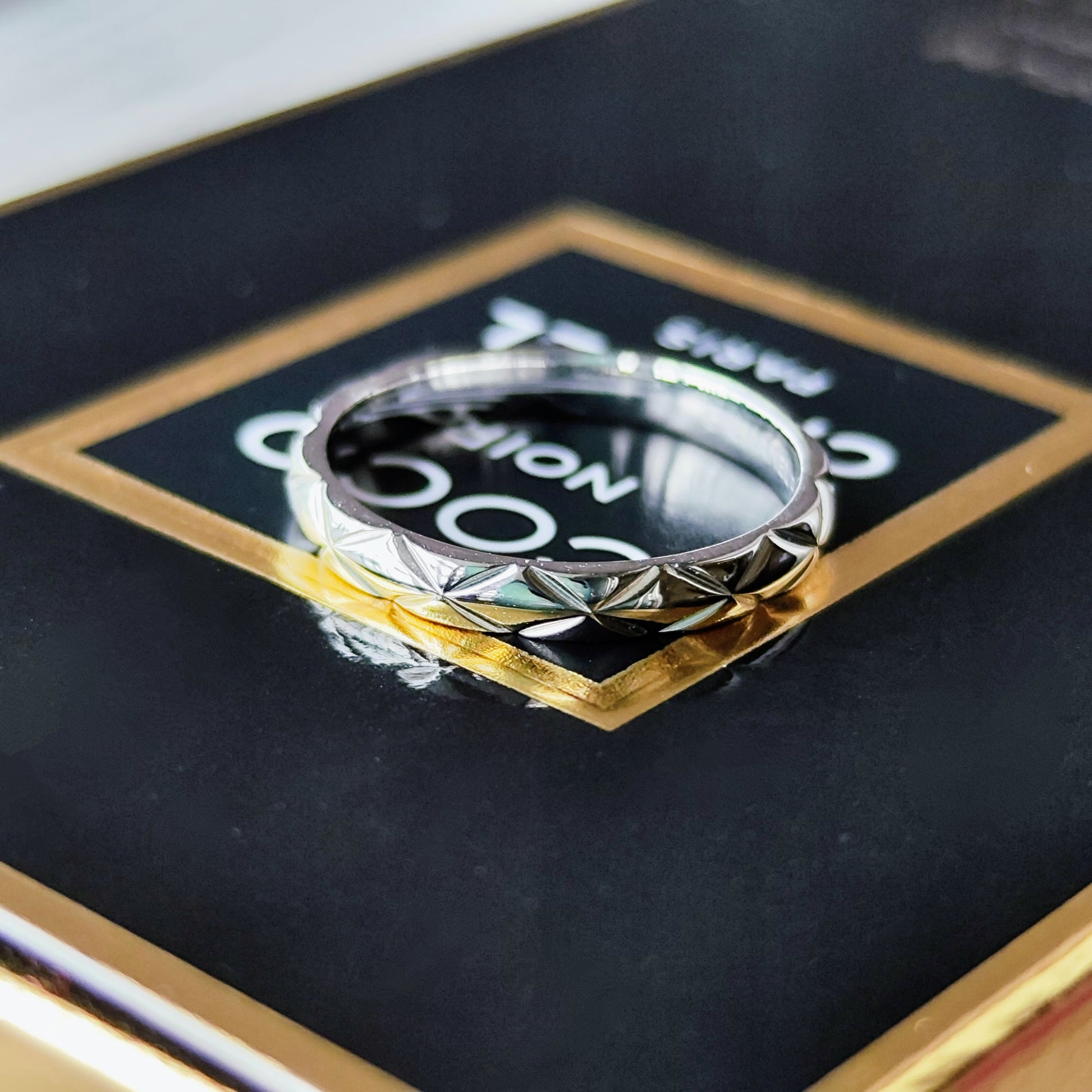 CHANEL シャネル マトラッセ プラチナリング 48