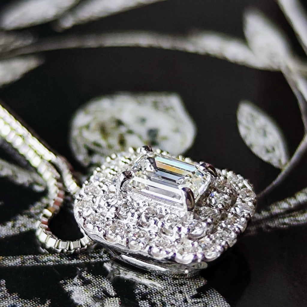 【インターナリーフローレス】天然ダイヤモンド 0.31ct Fカラー ネックレス GIA