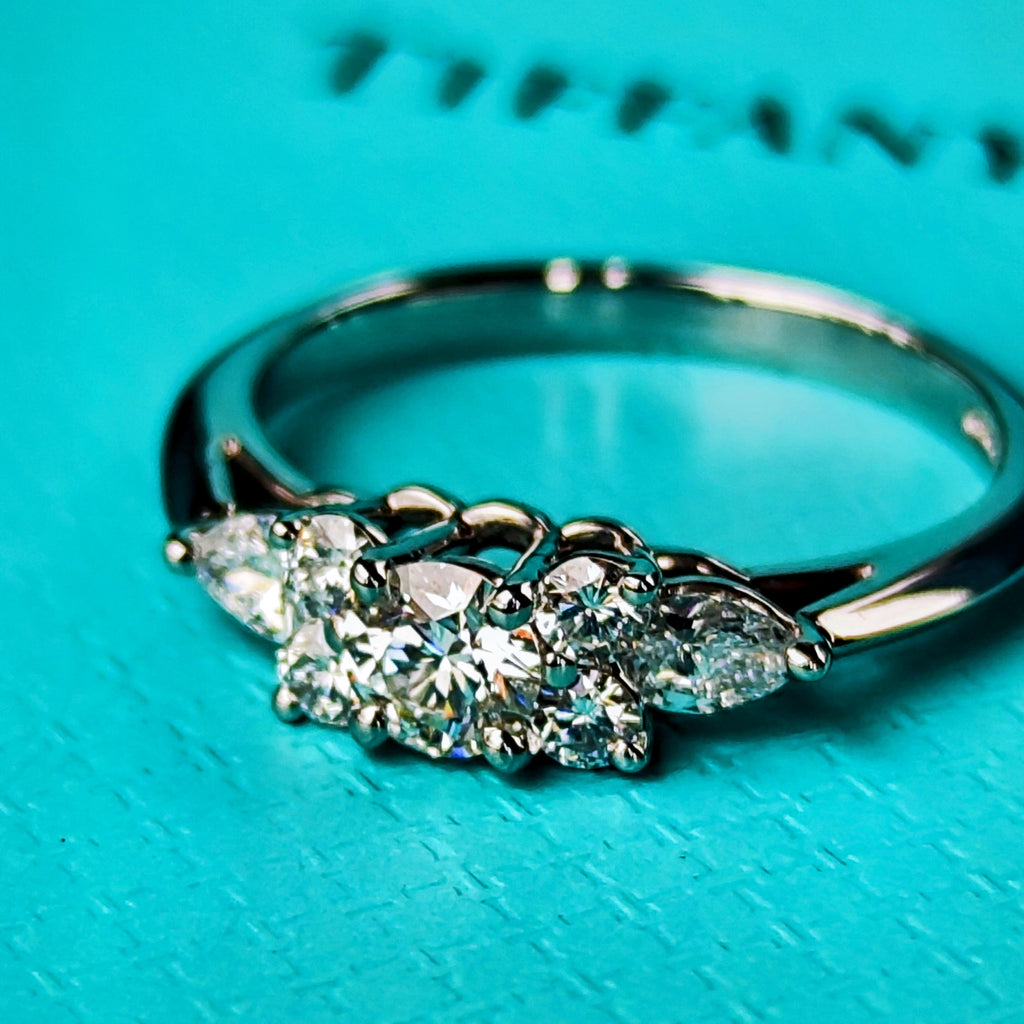 【オールドティファニー】TIFFANY &Co セブンストーンリング
