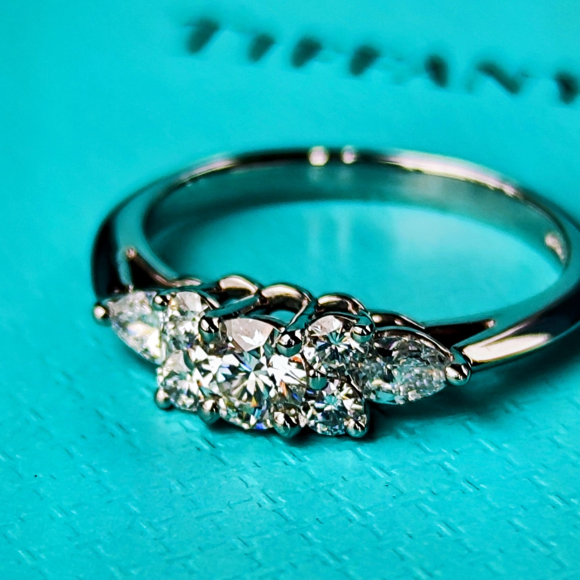 【オールドティファニー】TIFFANY &Co セブンストーンリング
