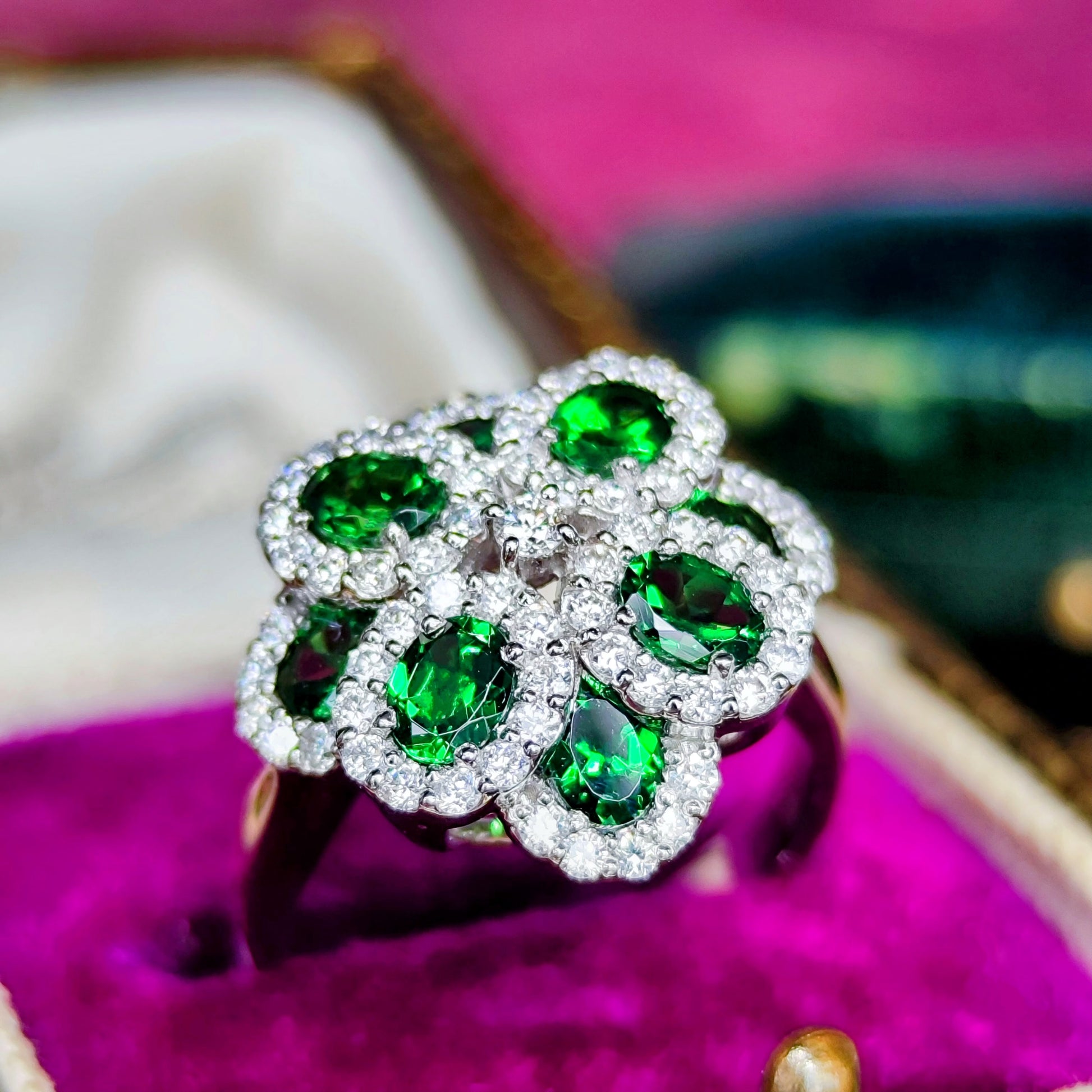 天然グリーンガーネット 1.60ct 天然ダイヤモンド プラチナリング