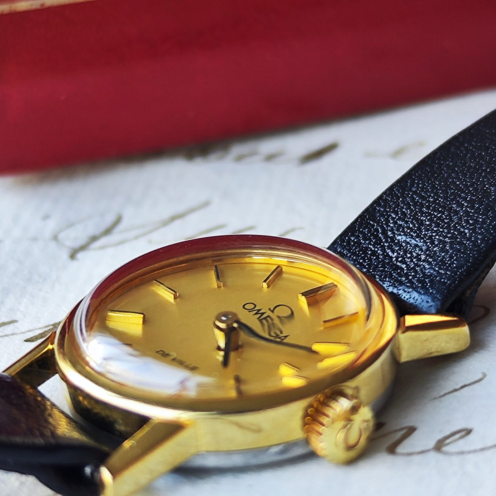 オメガ デビル 時計 手巻き時計 OH済み】OMEGA オメガ DE VILLE デビル 手巻き腕時計 – Mico宝飾店