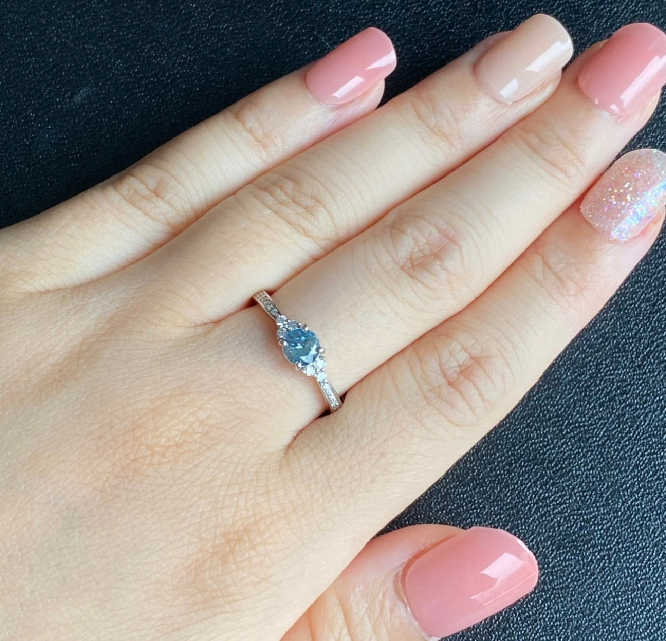 【お値下げ】カンチャナブリ産 天然サファイア 天然ダイヤモンド リング