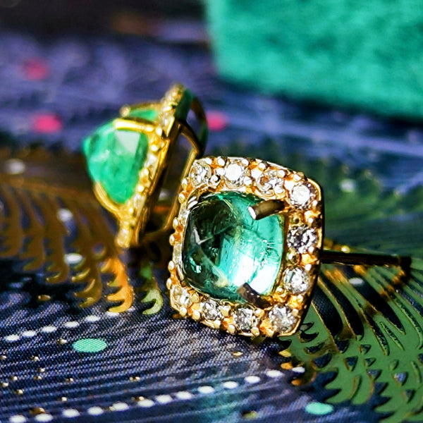 【シュガーローフ】天然エメラルド 天然ダイヤモンド ピアス