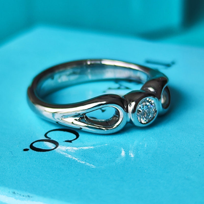 TIFFANY＆Co. ティファニー ダブルオープンティアドロップリング ダイヤモンド