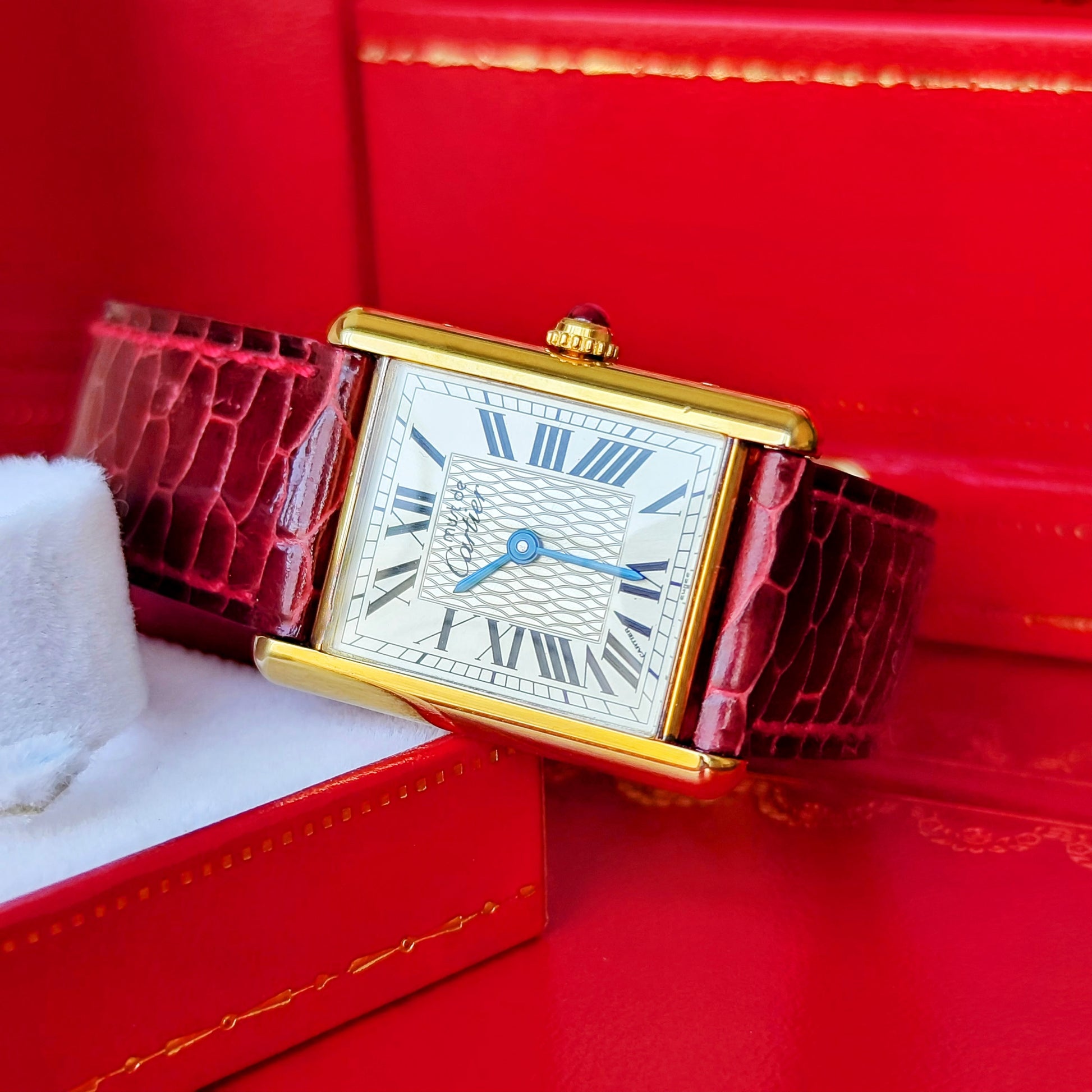 【Cartier 150周年 1847本限定モデル】
カルティエ マストタンク LM クォーツ腕時計