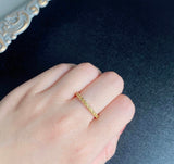 【神様の宿る石】天然イエローサファイア プクラジ ハーフエタニティリング