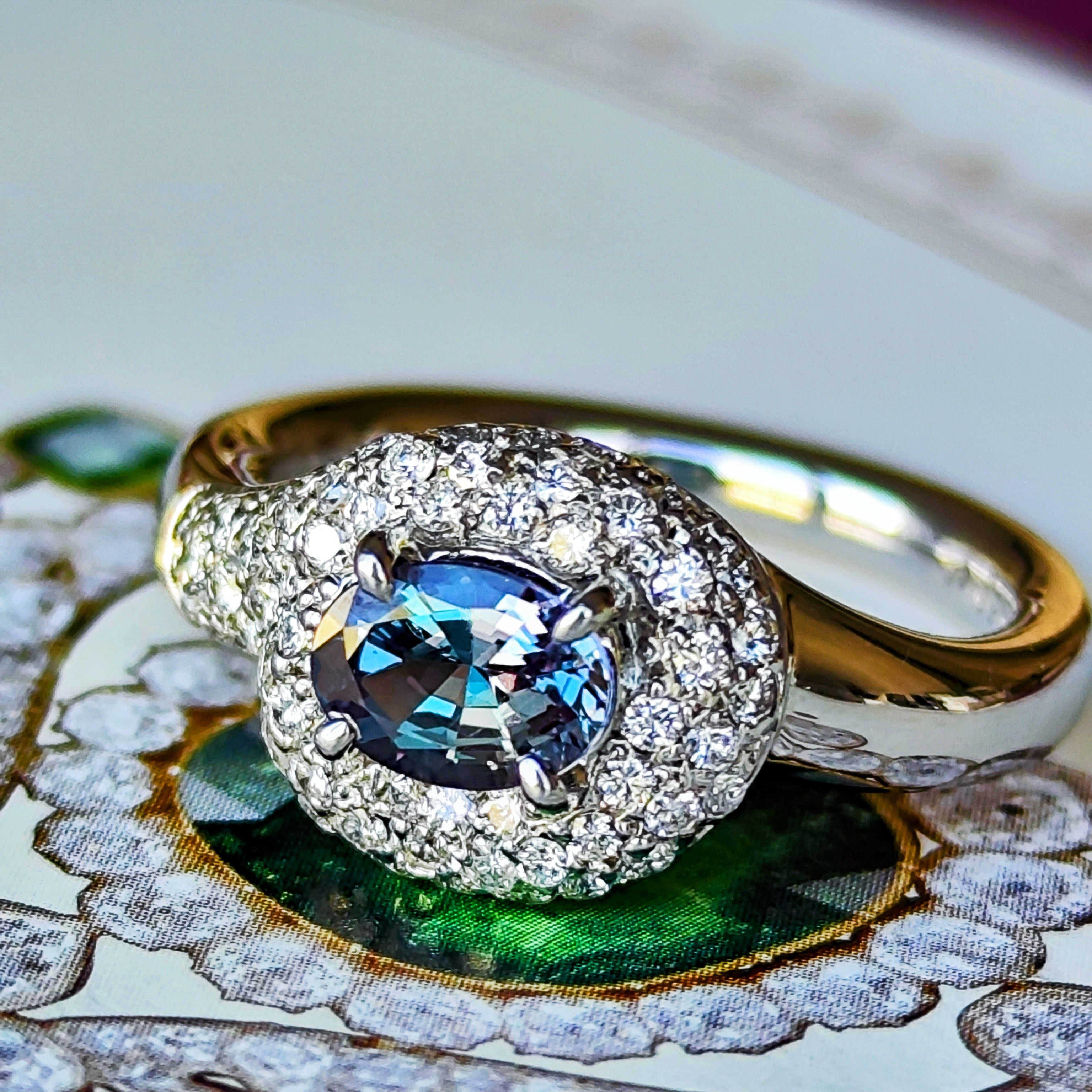 大粒 0.60ct】天然アレキサンドライト 天然ダイヤモンド リング – Mico