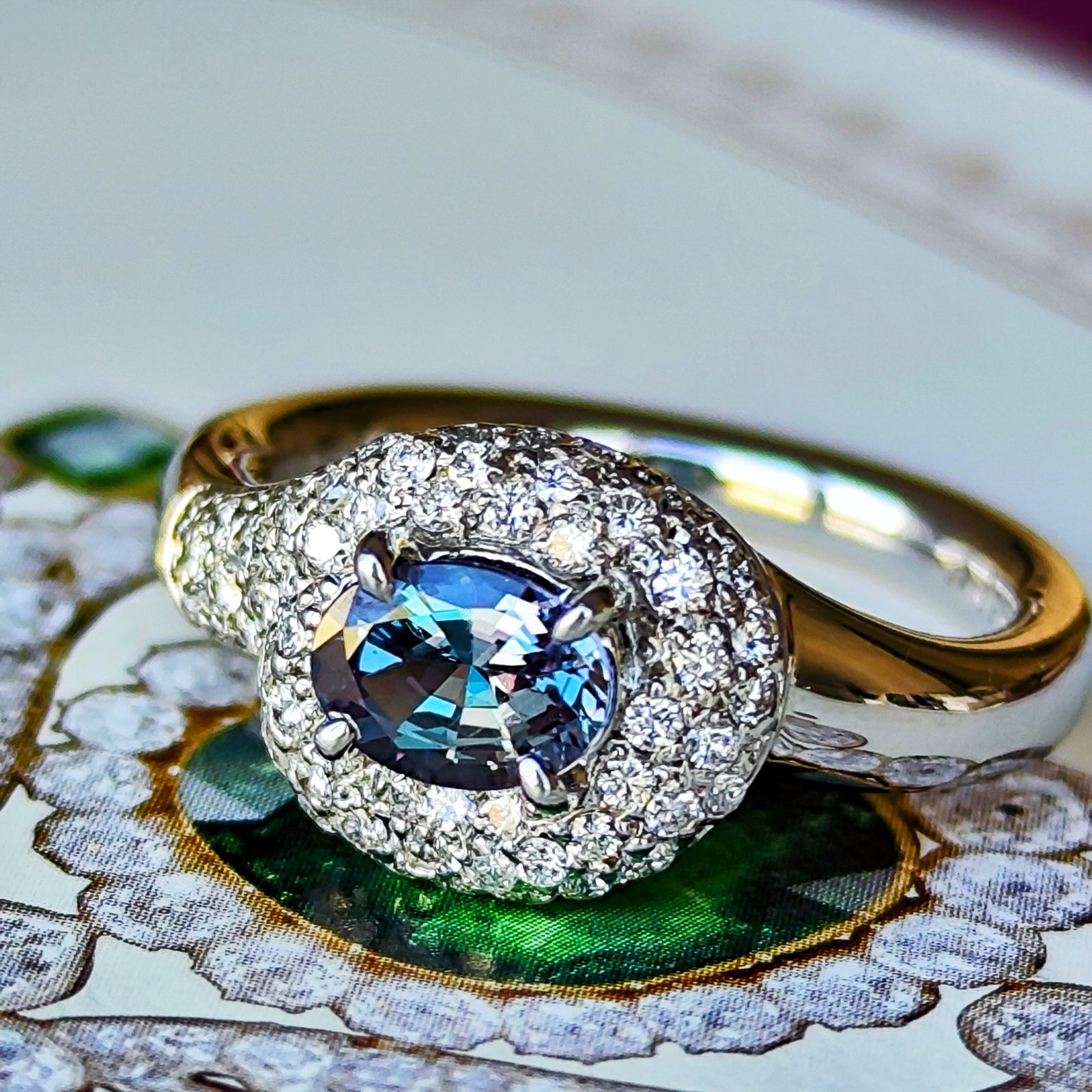 大粒 0.60ct】天然アレキサンドライト 天然ダイヤモンド リング – Mico