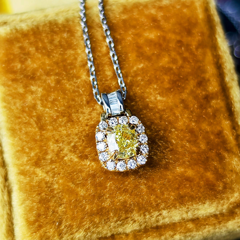 【イエローダイヤ】FANCY INTENSE YELLOW VS2 ネックレス