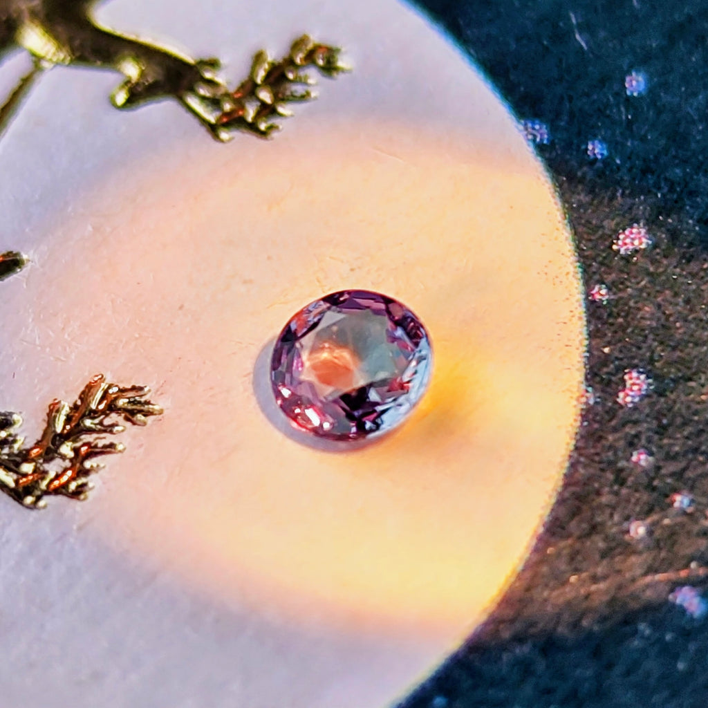 【ルース】天然アレキサンドライト 0.125ct ローズカット ブラジル産